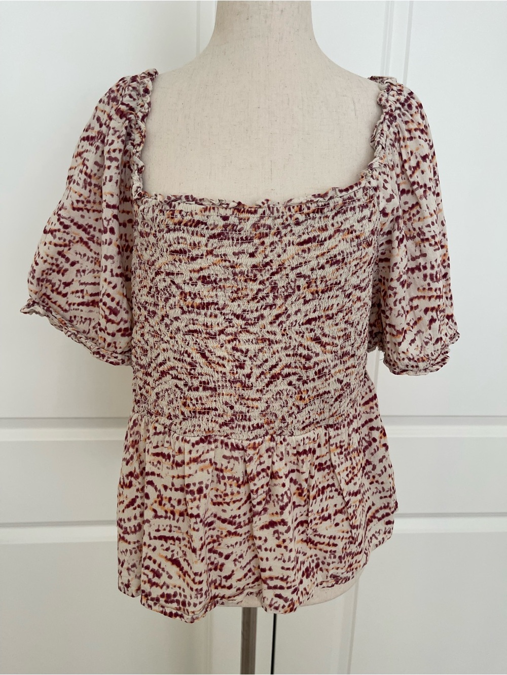 Old Navy Large Smocked Peplum Top Square Neck Puff Sleeve Boho Print